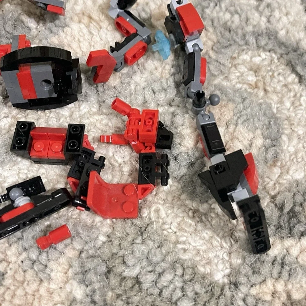 LEGO Marvel Spider-Man Miles Morales Mech Armor 76171 Incomplete For Parts - Picture 5 of 5